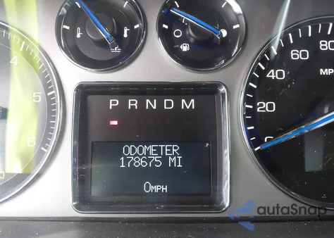 2008 Cadillac Escalade Esv Standard z USA, uszkodzony, nr VIN 1GYFK668X8R111533